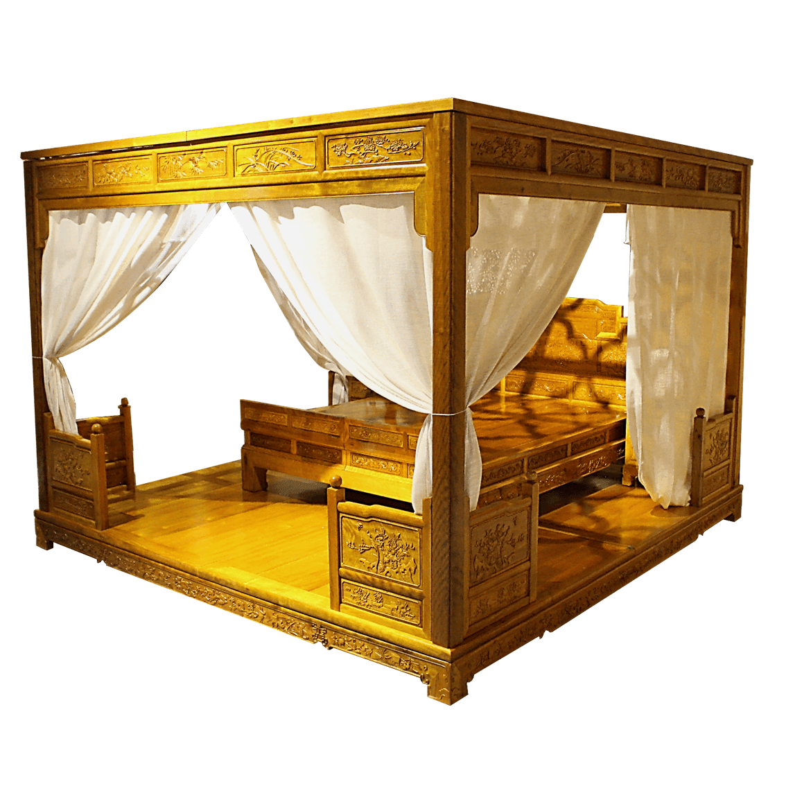 Golden Nanmu & Mortise and Tenon Joints Furniture Chinese Canopy Bed