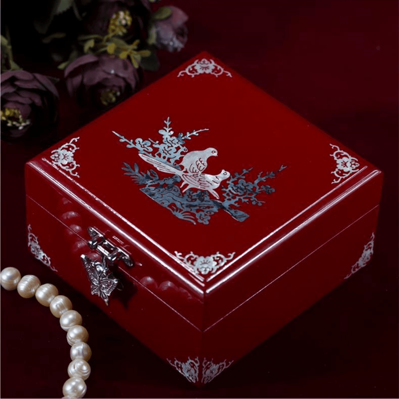 Lacquerware Mother-of-Pearl Lacquerware Jewelry Box with Lid