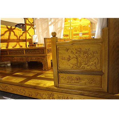 Golden Nanmu & Mortise and Tenon Joints Furniture Chinese Canopy Bed