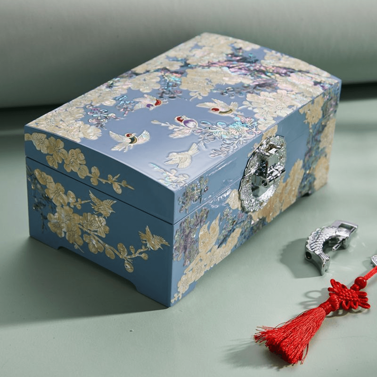 Lacquerware Mother-of-pearl Lacquerware Jewelry Box with Lid 