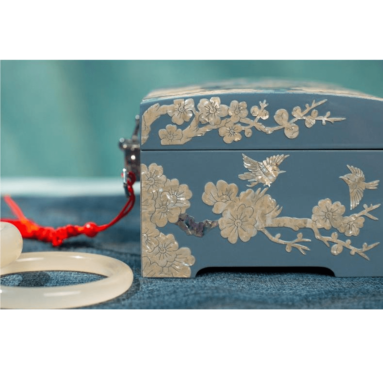 Lacquerware Mother-of-pearl Lacquerware Jewelry Box with Lid 